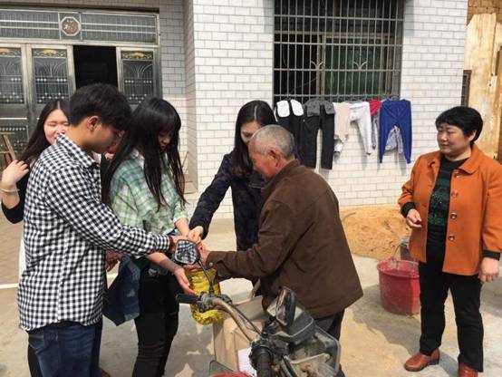 QQ图片20160323152423.jpg